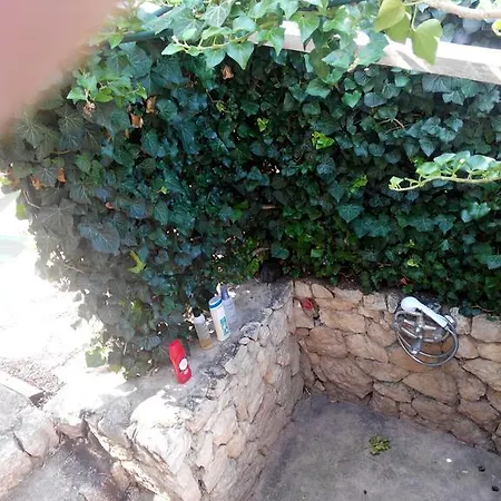Mirica * Brodarica (Sibenik-Knin)