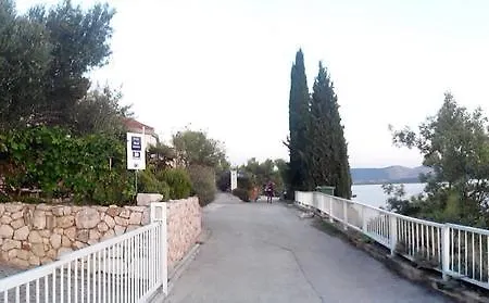 Mirica